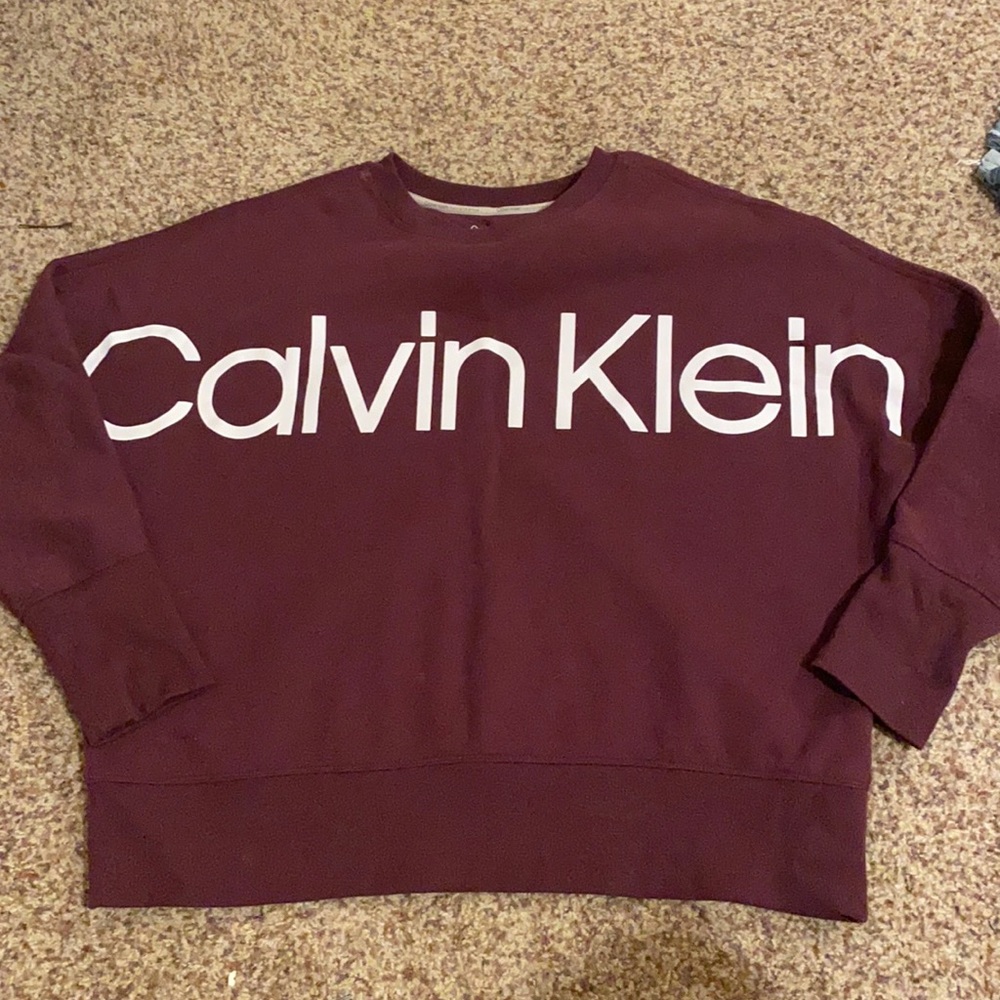 Calvin Klein sweatshirt! Worn once! Great quality!